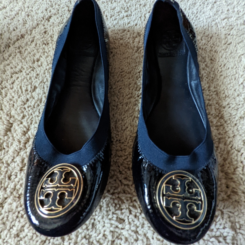 Shoes/flats